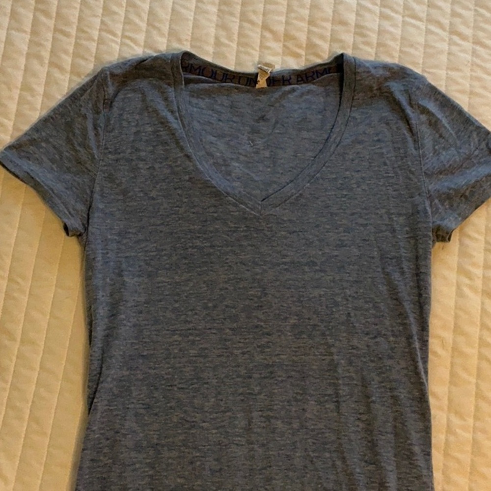 Under Armour Gray Short Sleeve T-Shirt